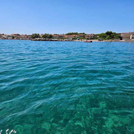 Familien Ferienhaus Vir Croatia 150M Strand Restaurant Einkaufen Екстер'єр фото