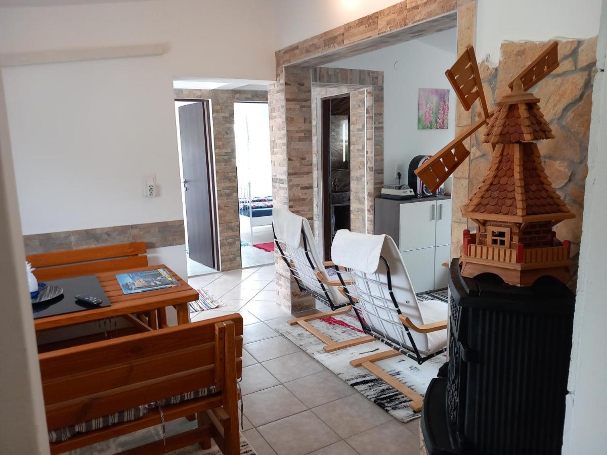 Familien Ferienhaus Vir Croatia 150M Strand Restaurant Einkaufen Екстер'єр фото