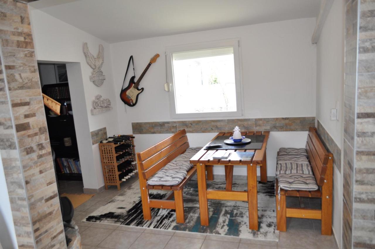 Familien Ferienhaus Vir Croatia 150M Strand Restaurant Einkaufen Екстер'єр фото