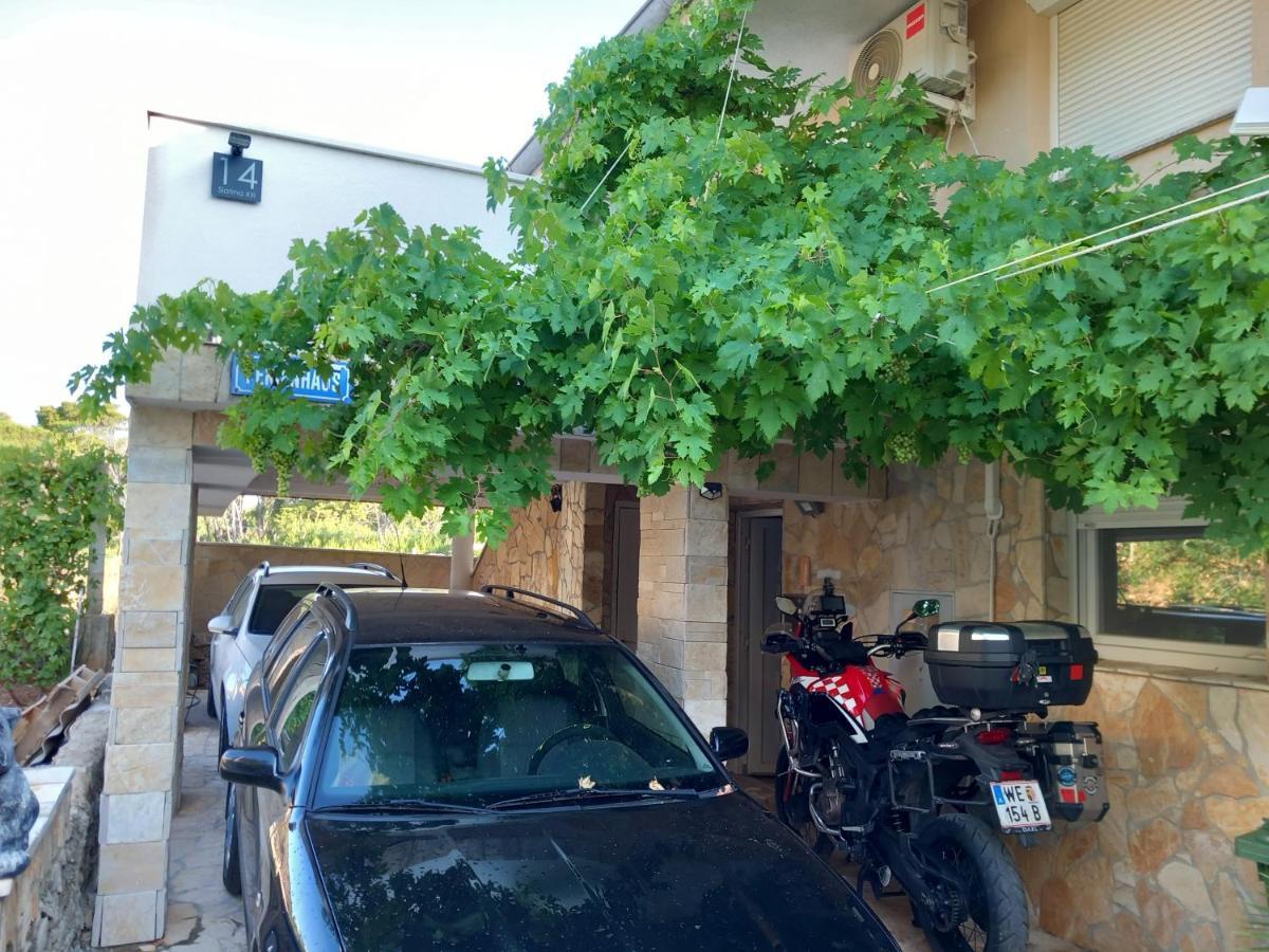Familien Ferienhaus Vir Croatia 150M Strand Restaurant Einkaufen Екстер'єр фото